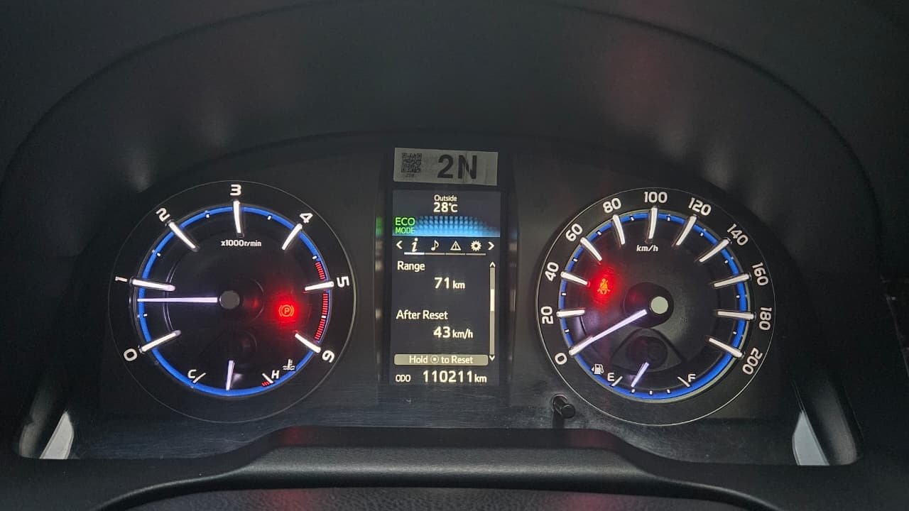 Toyota Crysta 2.4 ZX 2021 - Image 6